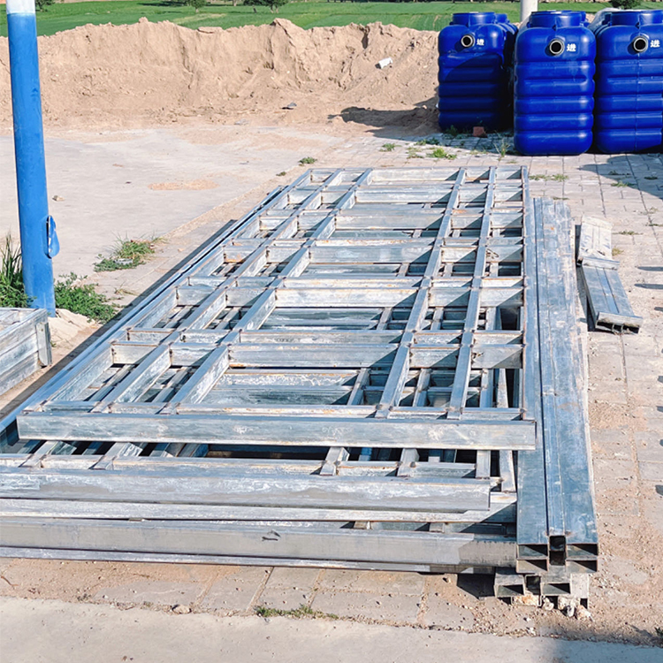 廣西南寧某水務公司定制地埋式污水凈化罐